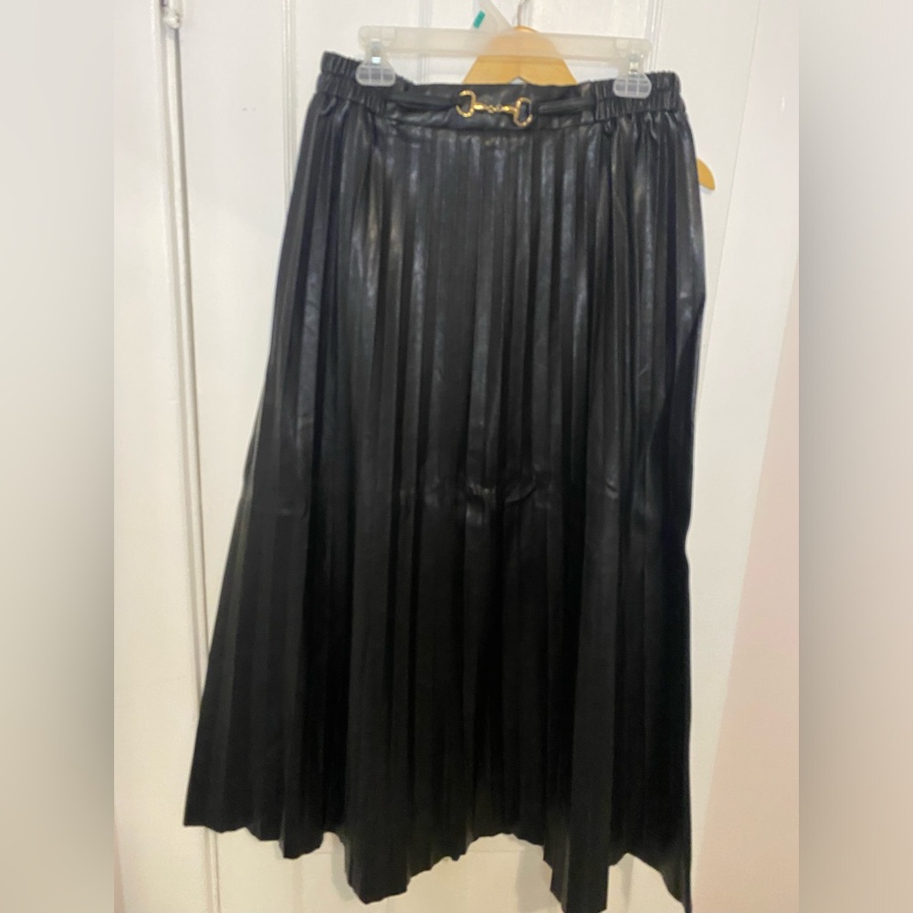 Faux leather long pleated skirt from SHEIN